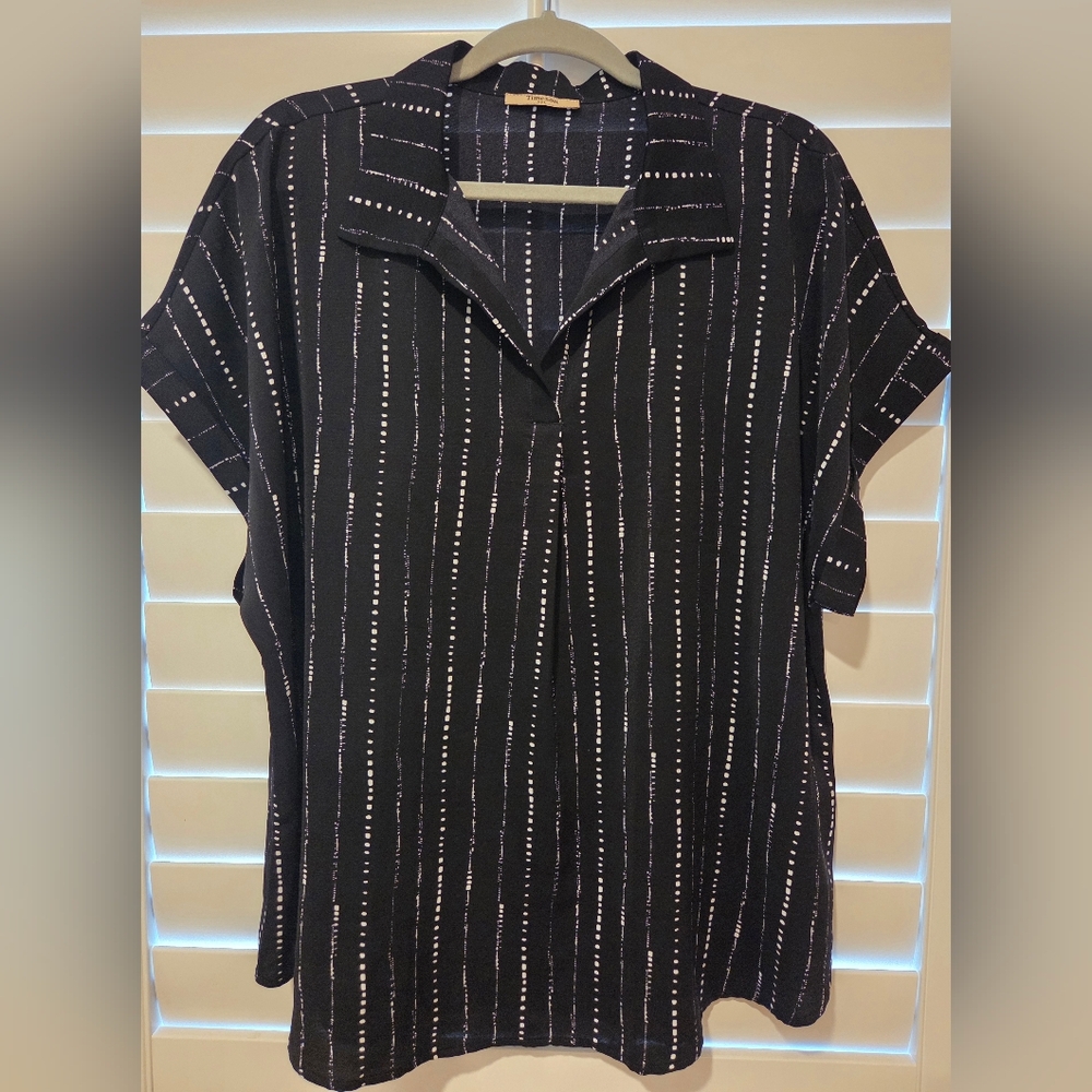 Timeson Short Sleeve Top - Picture 4 of 7